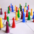 hoe maak je een online marketing strategie voor kleine bedrijven in 2025