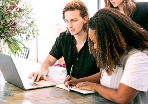 Waarom een online marketingbureau inschakelen een slimme zet is voor ondernemers