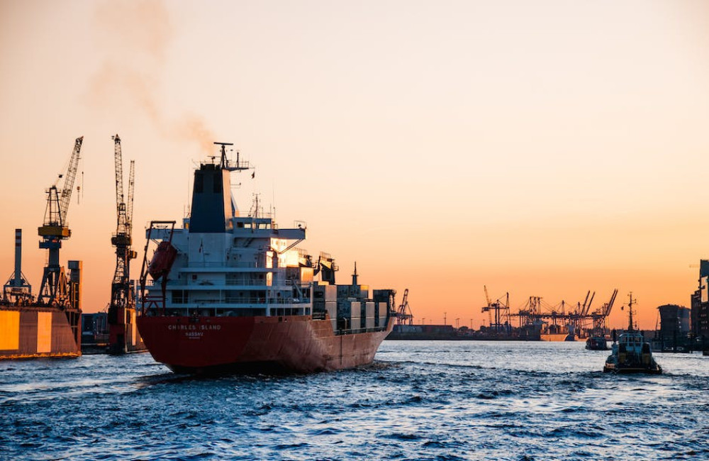 Hoe kies je een betrouwbare scheepvaart forwarder?